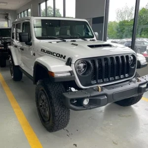 392 jeep.jpg