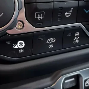 jeep-wrangler-392-smokey-burnout-button.jpg
