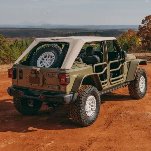 jeep-auvcommando-stills004-edit.webp