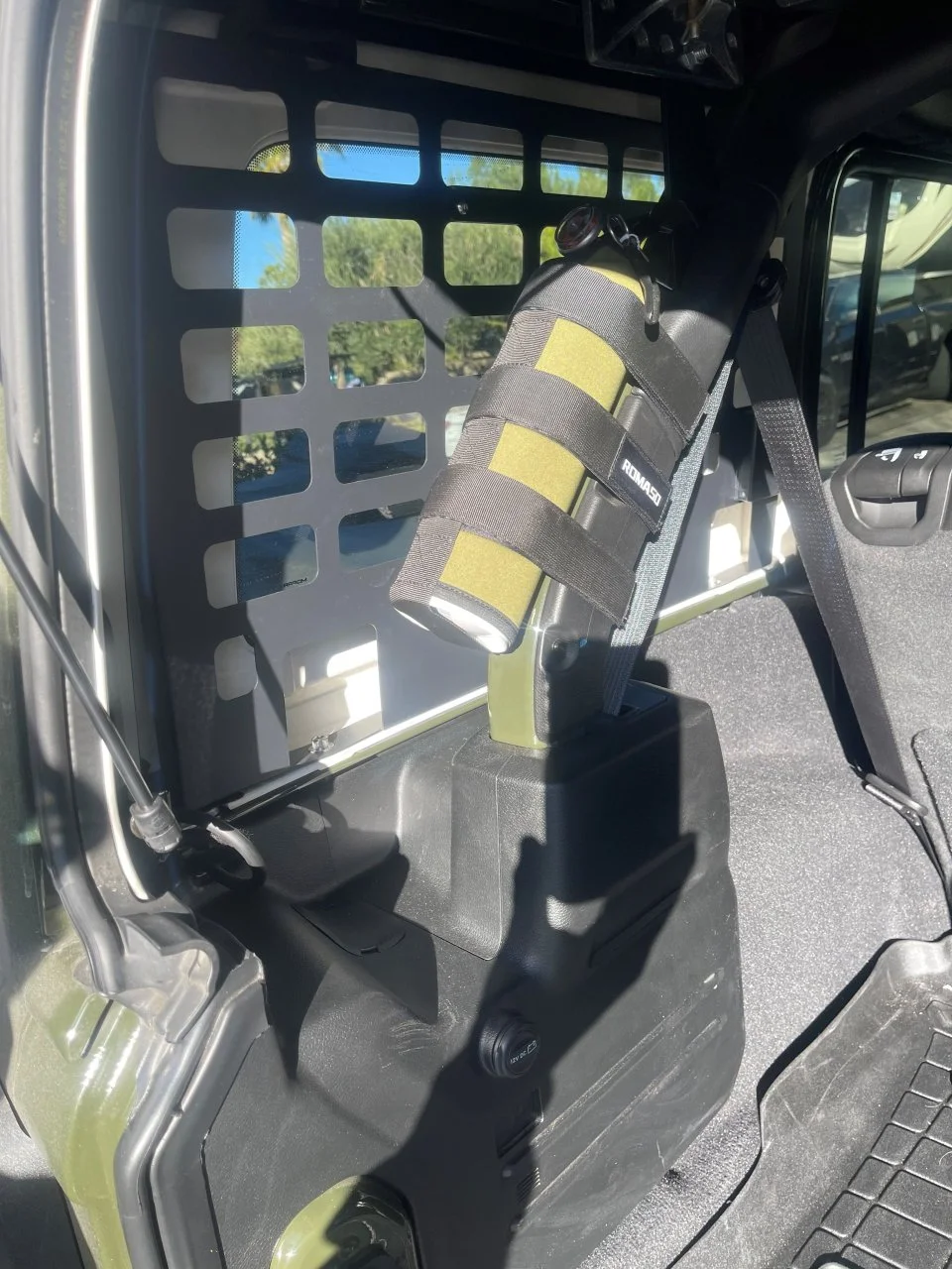 Molle Rack2.jpg | Jeep 392 Forum